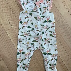 Mud Pie baby girls set